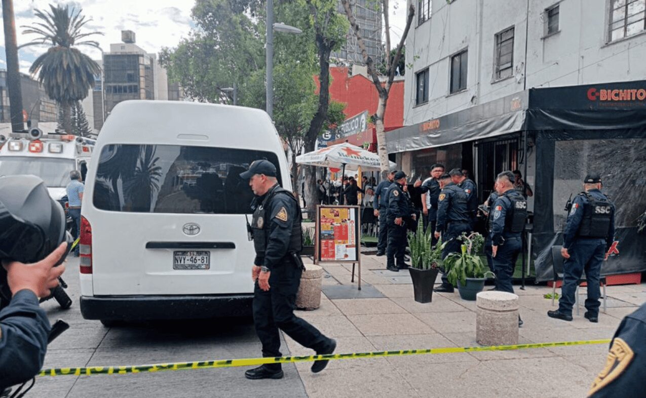 Se informa de un tiroteo en las cercanías del Monumento a la Revolución, donde dos personas han resultado heridas