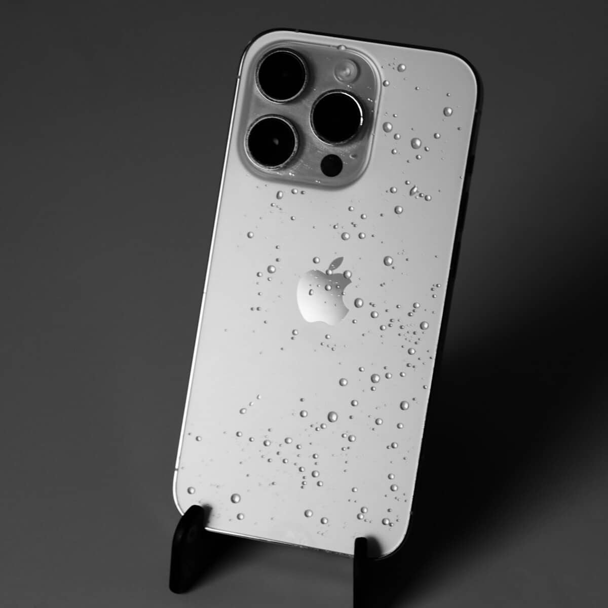 Papás venden a su bebé de 8 meses para comprarse un iPhone