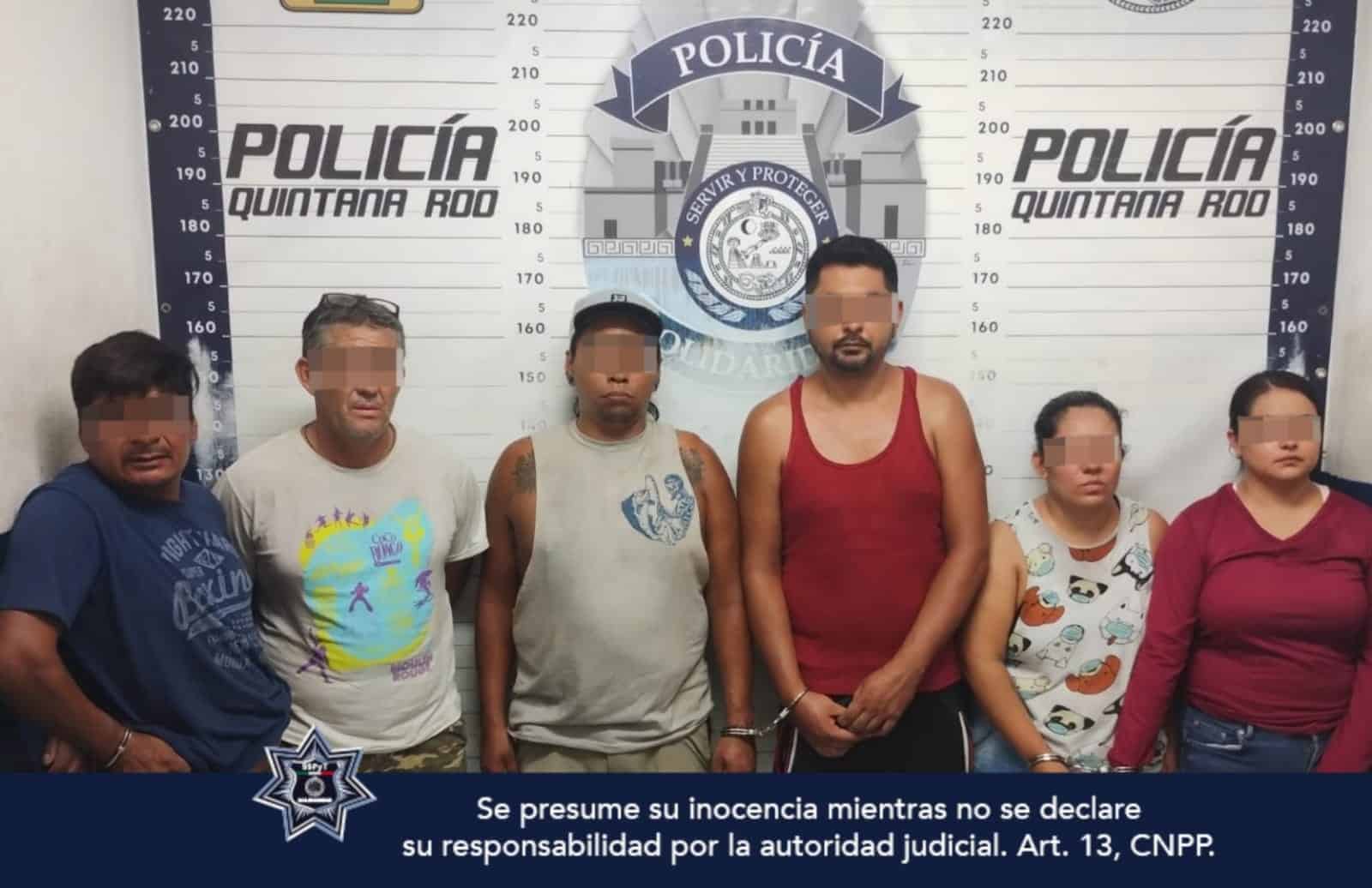 Por el presunto delito de quebrantamiento de sellos y robo en vivienda resguardada, arrestan a seis personas