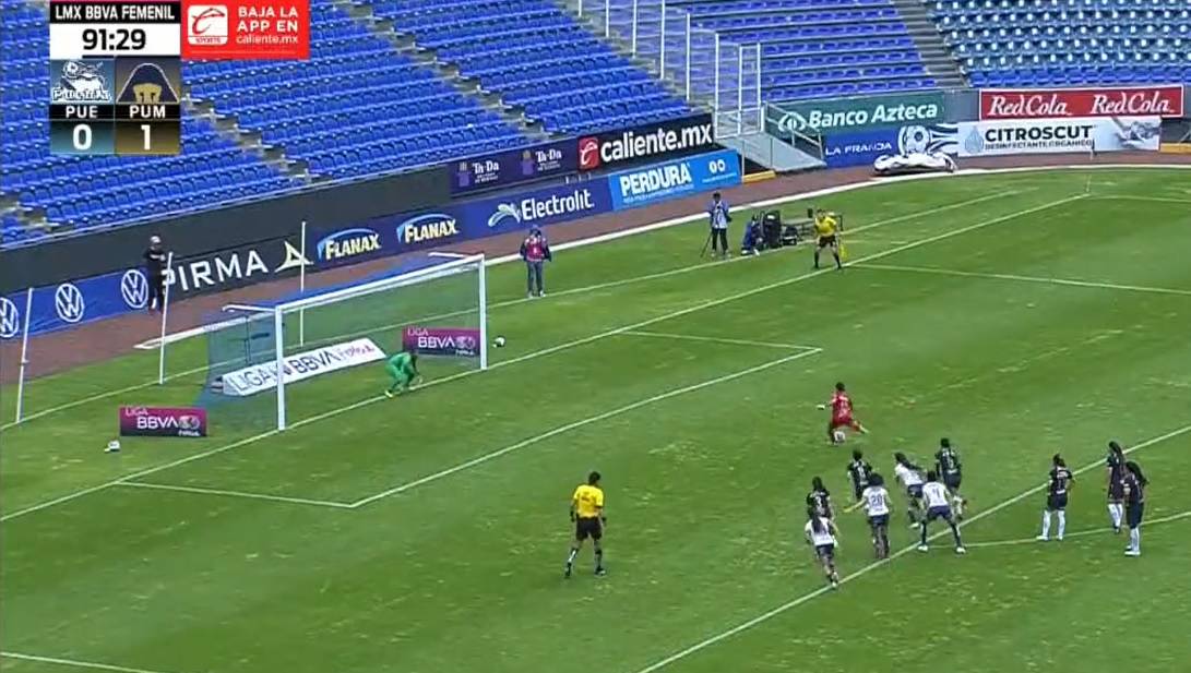 Karla Morales se convierte en la primera portera en anotar en Liga Mx Femenil