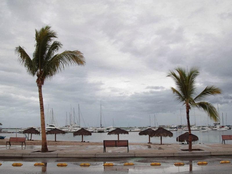 Impactantes imágenes de Hilary en Baja California Sur; reportan primer víctima por inundaciones