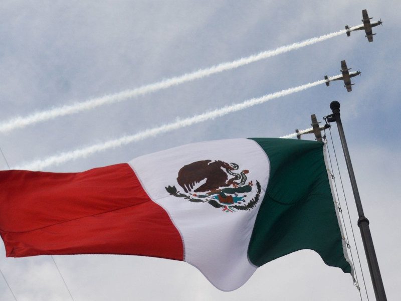 Aeropuerto Internacional de la Ciudad de México (AICM) cancela operaciones aéreas debido al desfile militar del 16 de septiembre