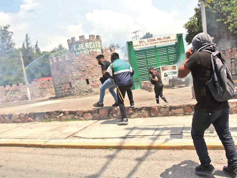 Protestan Normalistas en Chilpancingo