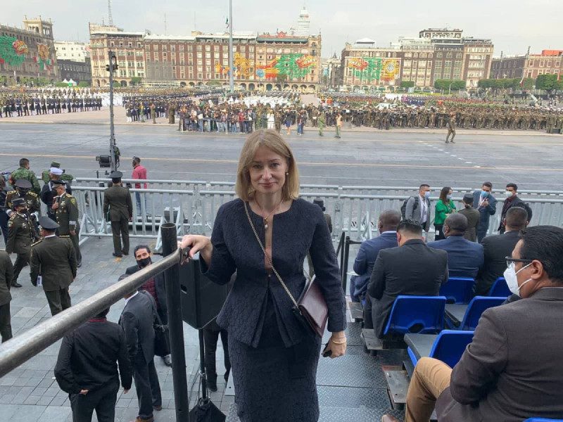 Embajadora de Ucrania en México condena la participación rusa en el Desfile Militar