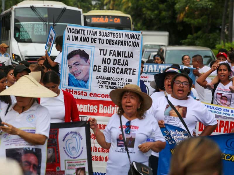 AMLO podría rendir primer informe sobre desaparecidos en diciembre