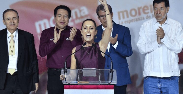 Martí Batres felicita a Claudia Sheinbaum por su triunfo en las encuestas de Morena