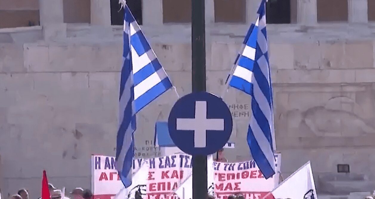 En Grecia se aprueba ampliación de la jornada laboral hasta 13 horas diarias