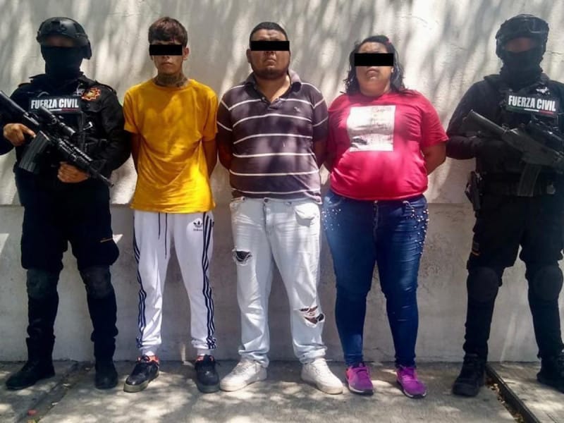 En Nuevo León, detienen a dos adolescentes con armas y droga