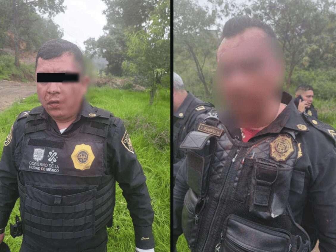 Un grupo agredió a agentes de policía en la Ciudad de México y les arrebataron incluso su arma de servicio