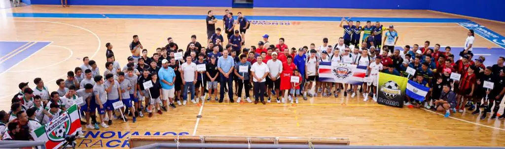 Inicia la 5a Copa internacional de Futsal Riviera Maya 2023