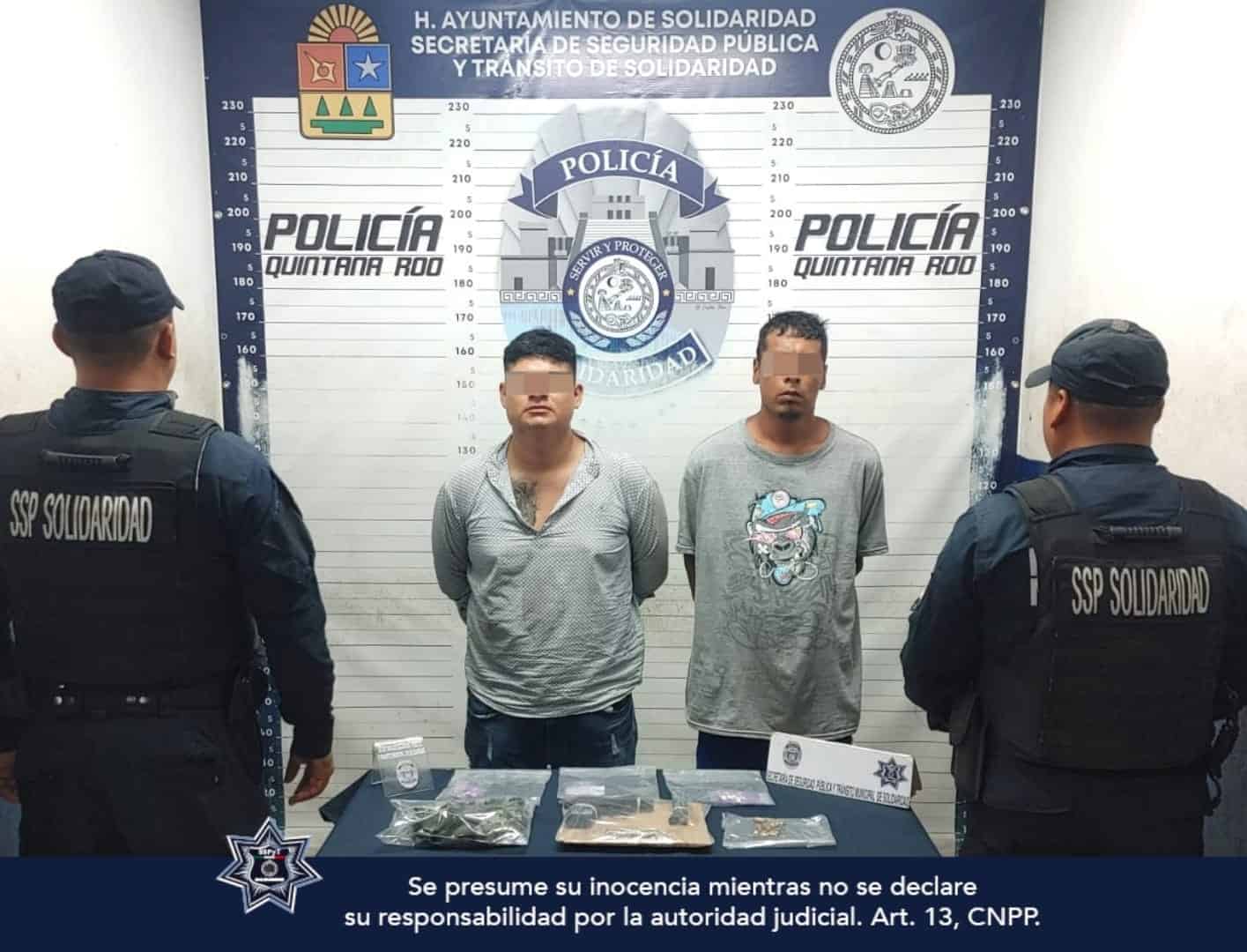 La Policía Municipal de Solidaridad detuvo a dos personas con un arma y drogas