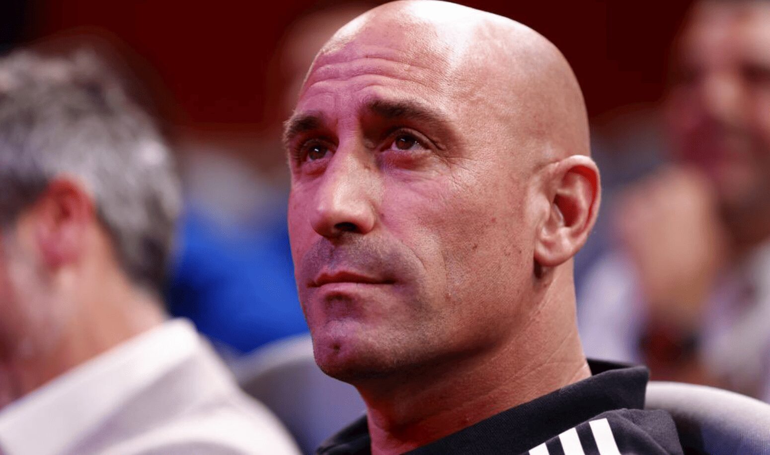 Un juez inicia una indagación sobre Luis Rubiales debido a un beso a Jenni Hermoso