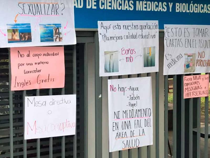 En Michoacán, alumnos de medicina toman las instalaciones de la UMSNH