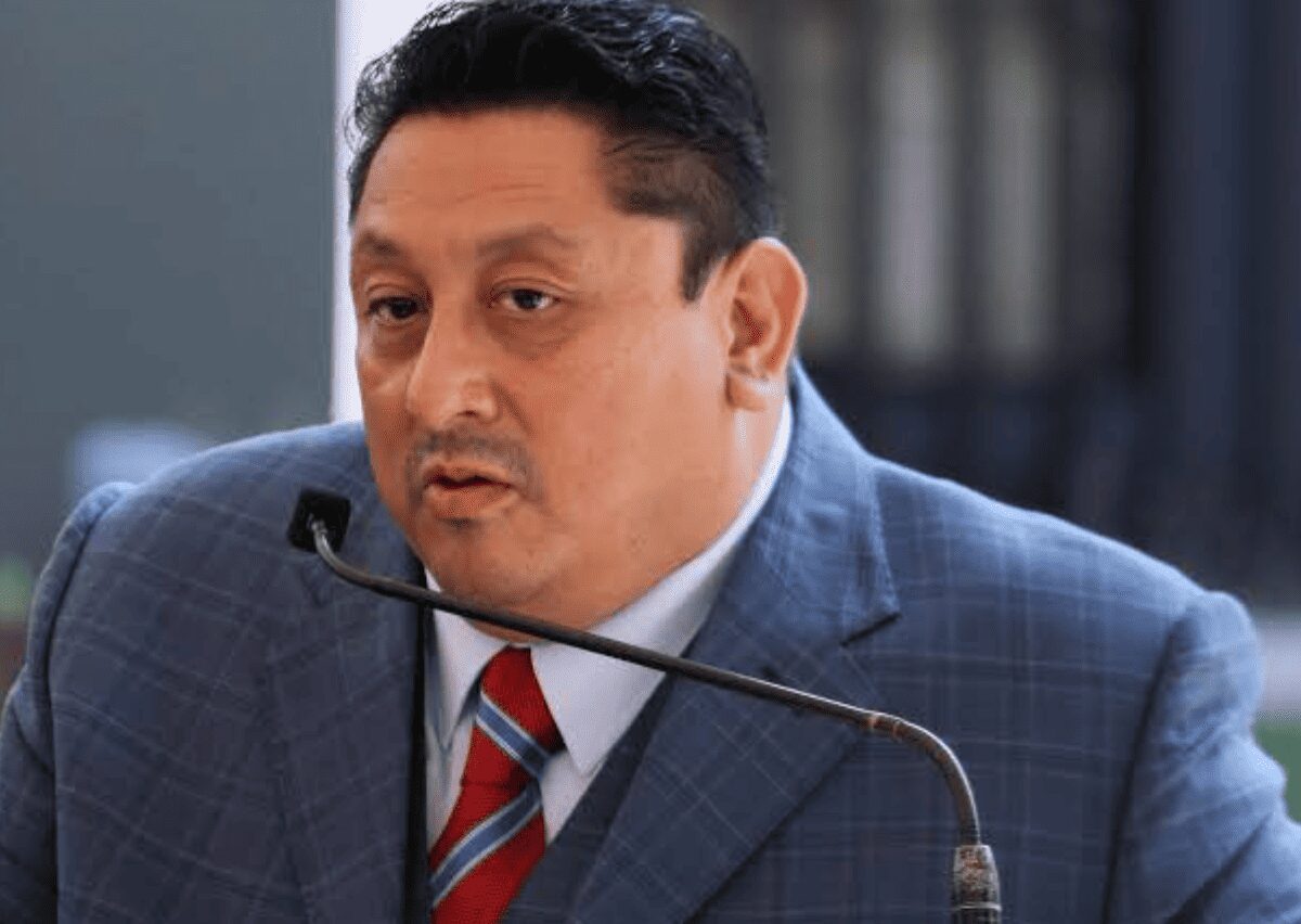 Juez ordena libertad inmediata del Fiscal de Morelos, Uriel Carmona