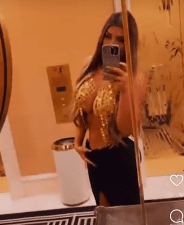 Novia de Vicente Fernández Jr. presume cuerpazo en Las Vegas