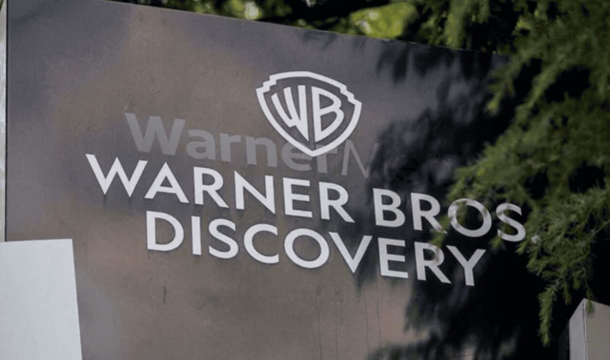 Warner podría enfrentar pérdidas de hasta 500 millones de dólares debido a las huelgas en Hollywood