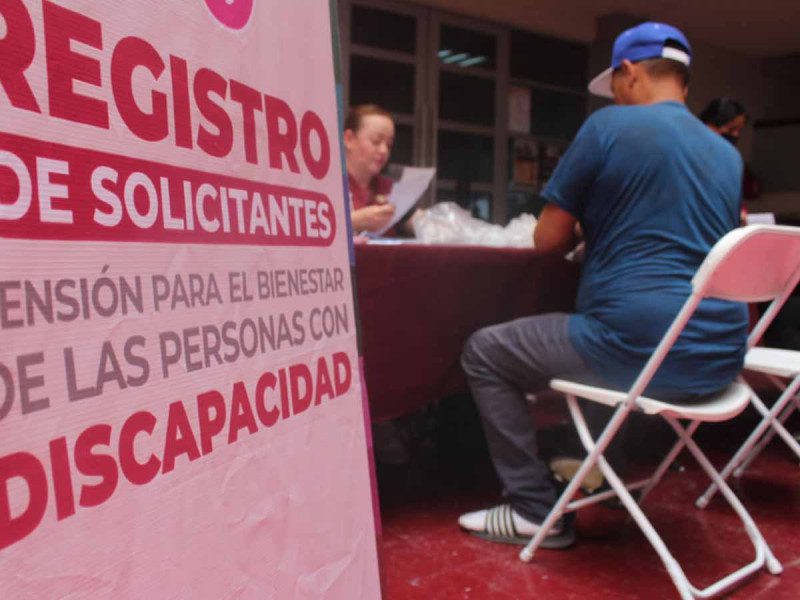 Entérate donde y como tramitar pensión para personas con discapacidad en Edomex