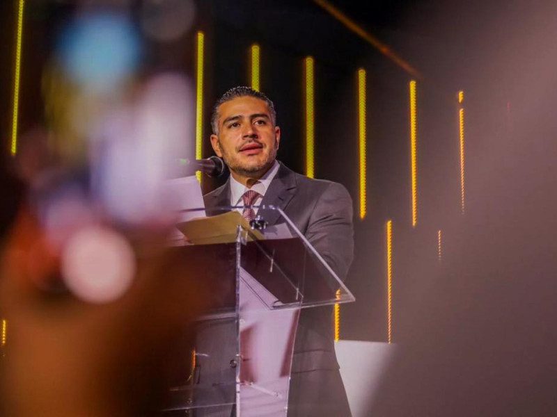 Las encuestas muestran a Harfuch como el principal contendiente en el proceso de Morena para la Ciudad de México