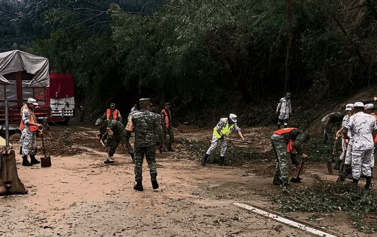 Reabren autopista México-Acapulco