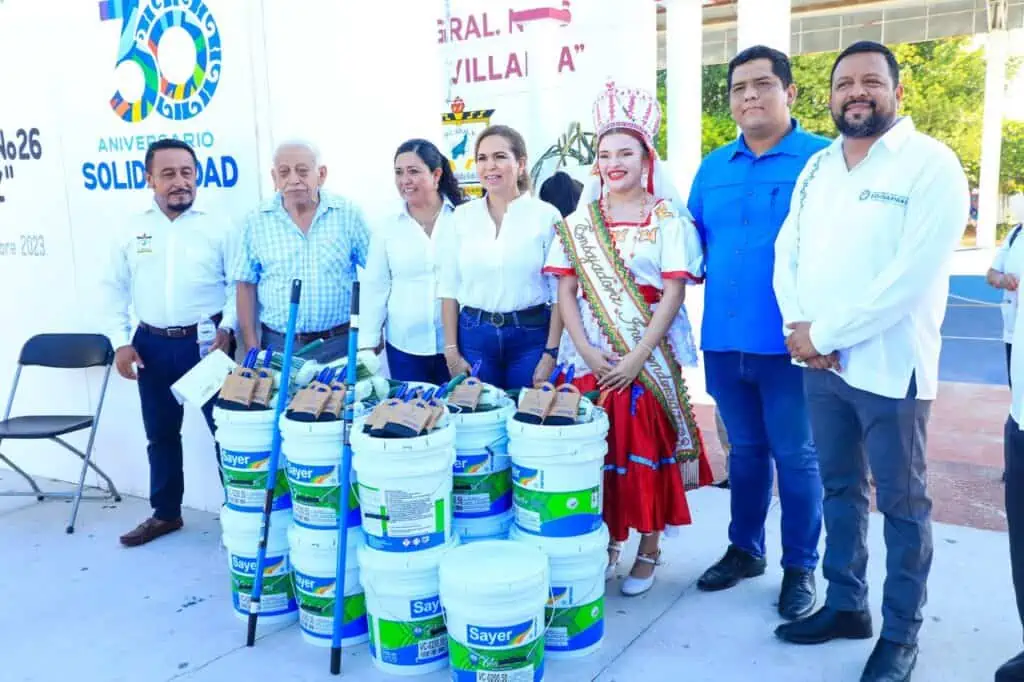 En Solidaridad, fomenta Lili Campos valores cívicos en estudiantes