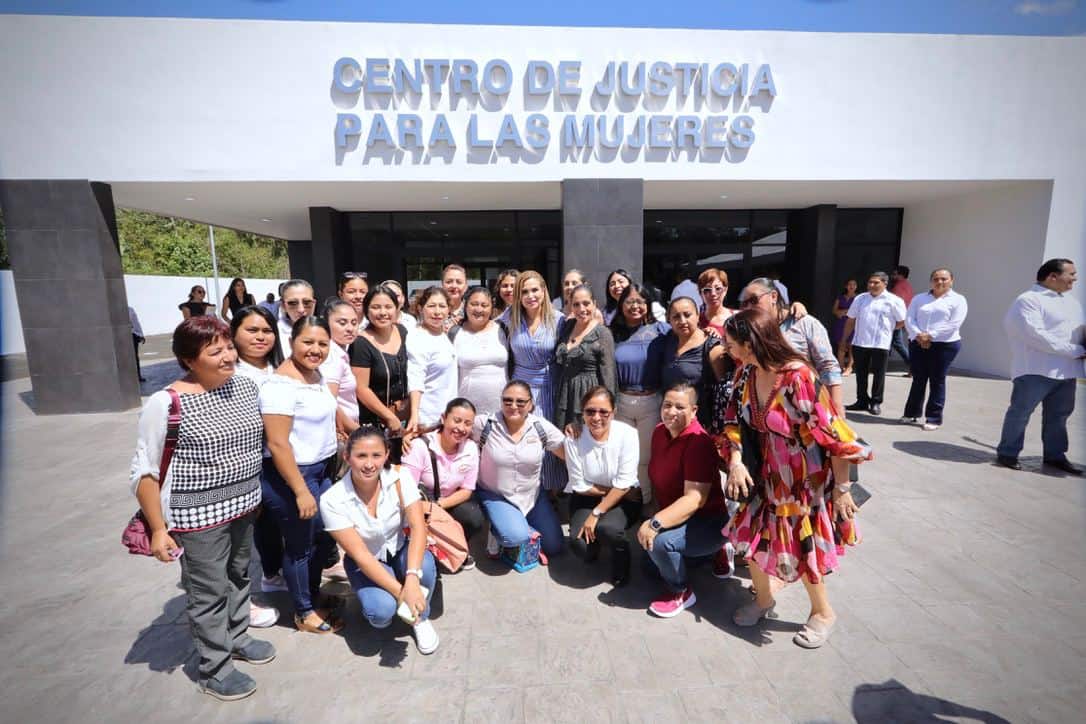 Atención integral para las mujeres en Solidaridad