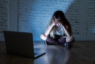 Aprueban reforma para proteger a niños, niñas y adolescentes de la ciberviolencia