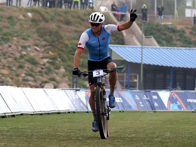 Gunnar Holmgren inauguró el medallero de los Juegos Panamericanos Santiago 2023; se llevó el Oro en Ciclismo de Montaña