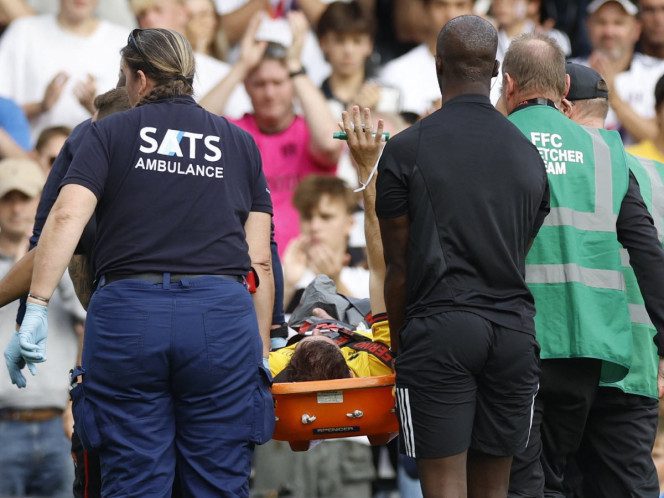 Chris Basham sufre terrible lesión en partido donde el Sheffield United se enfrentó al Fulham