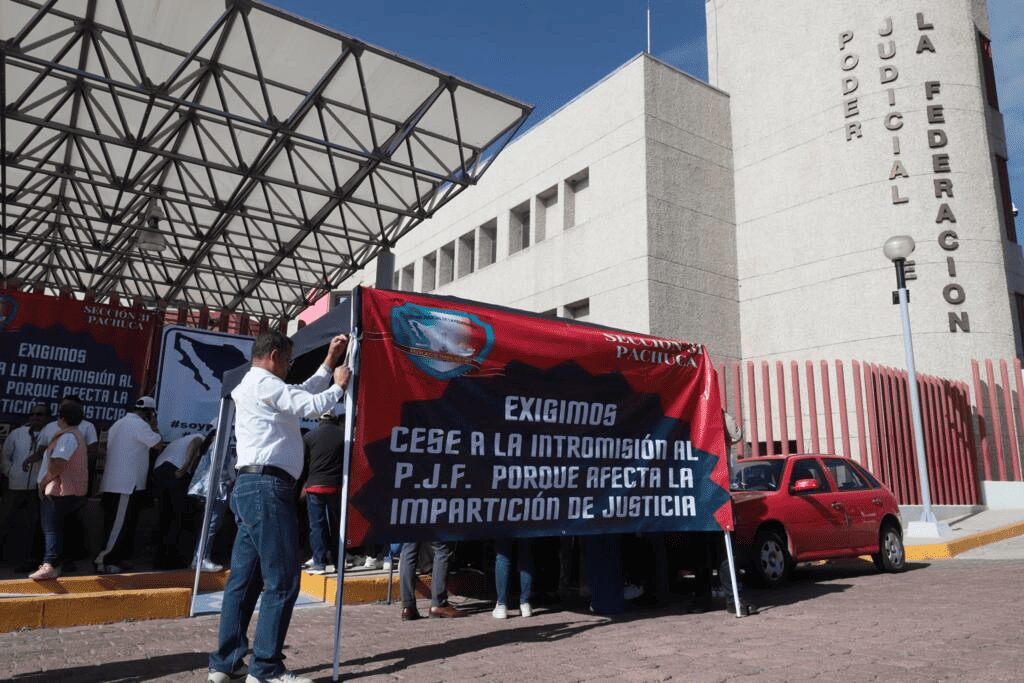 AMLO vs. PJF una bomba de tiempo