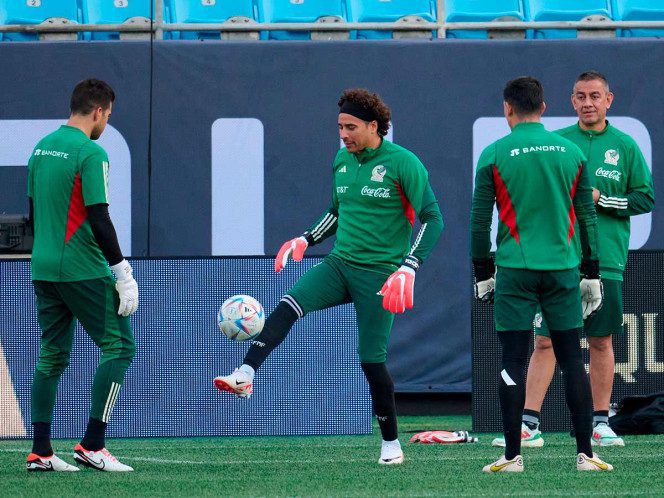 A pesar de ser considerado el portero más goleado, eligen a ‘Memo’ Ochoa sobre el mejor portero en Italia