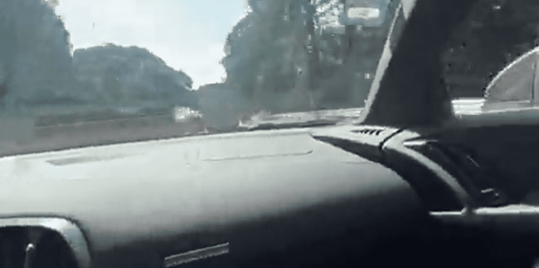 Terrible choque entre Porsche y camión en carretera México-Cuernavaca