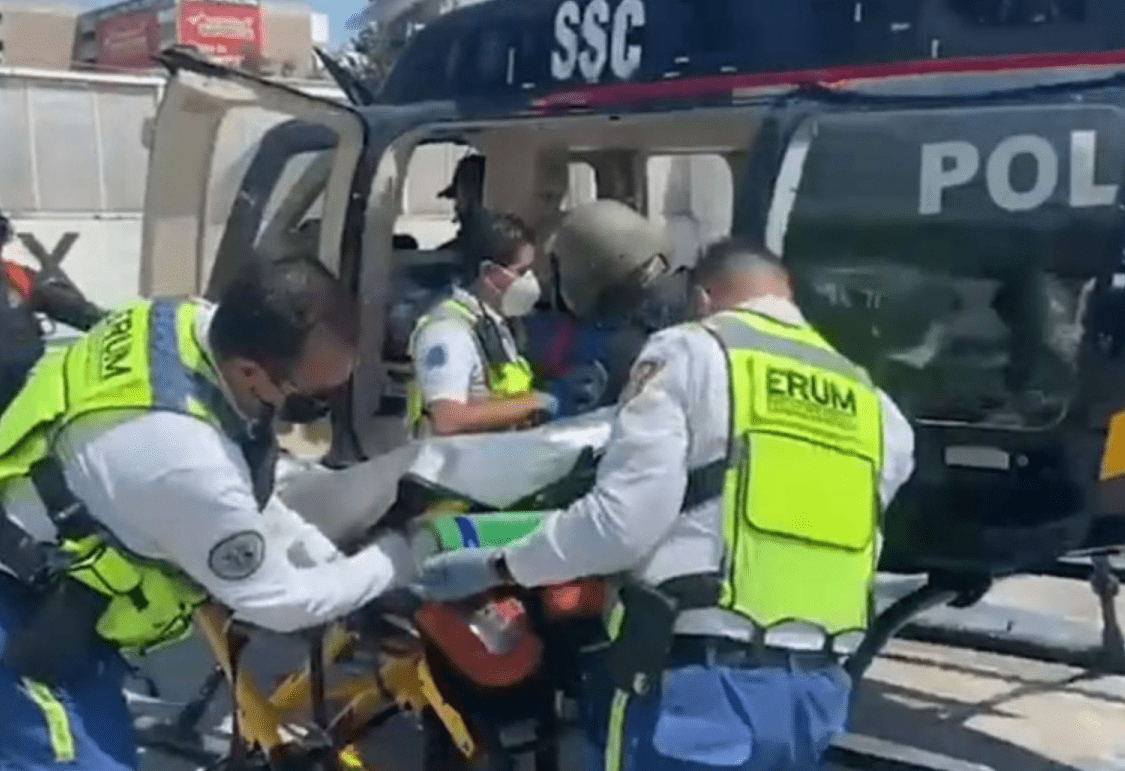 Menor consume sosa cáustica y sufre intoxicación, siendo trasladada en helicóptero a un hospital en la Ciudad de México