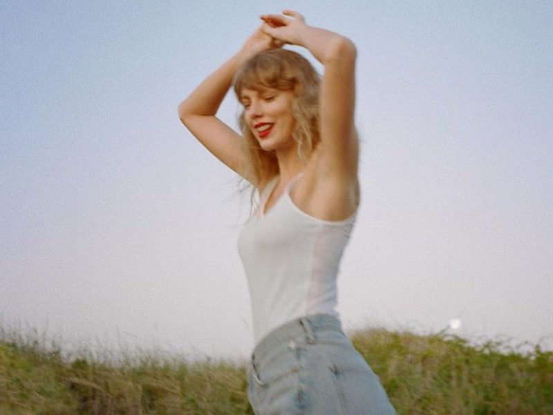 Taylor Swift se convierte en la artista con más reproducciones en Spotify