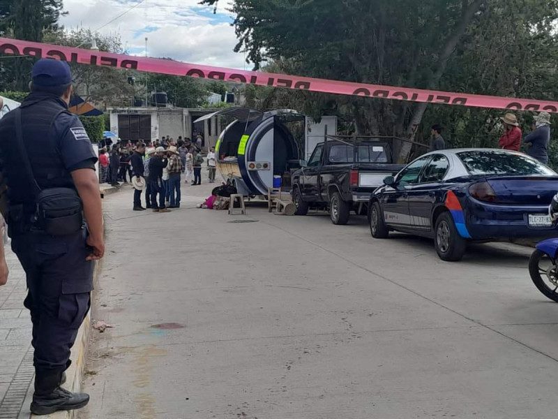 Quitan la vida a un hombre en la entrada de un cementerio en pleno Día de Muertos