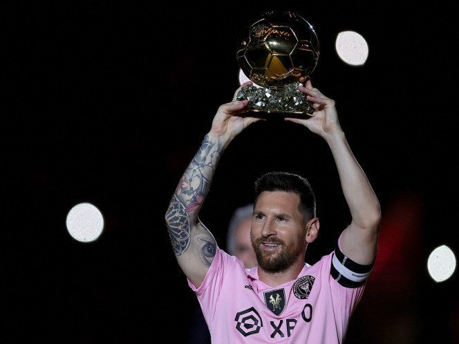 Messi dedica su octavo Balón de Oro a los seguidores del Inter Miami