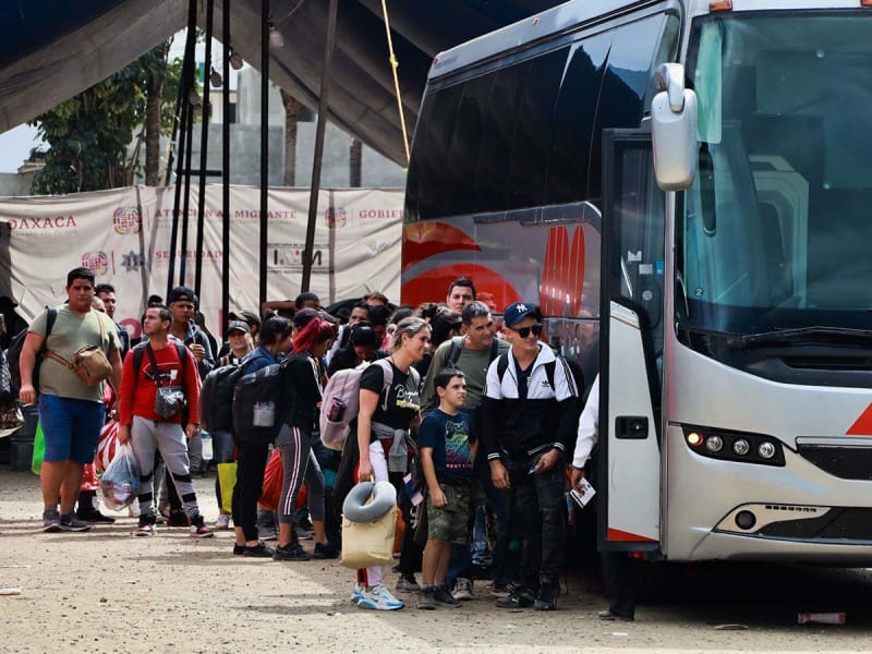 Recomendación de derechos humanos al INM por detención de mujer y su hija