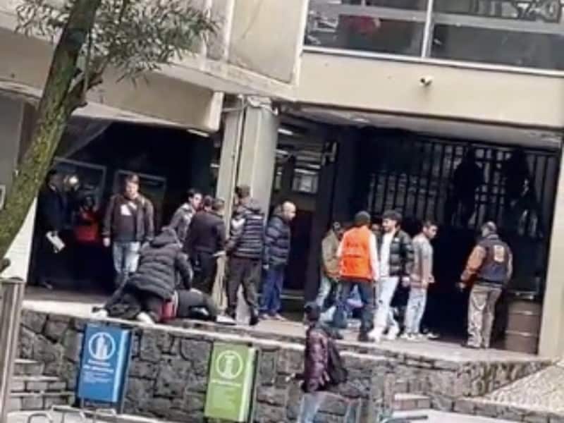 Intrusión Violenta en la UNAM: Agresión a estudiantes y personal administrativo por presuntos porros