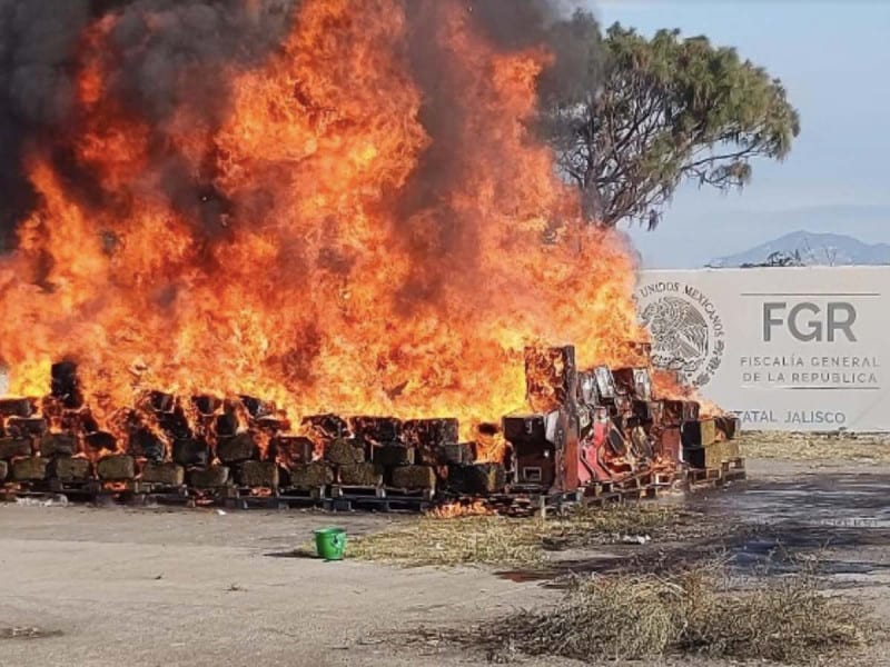 La FGR destruye más de 4 toneladas de droga en Jalisco