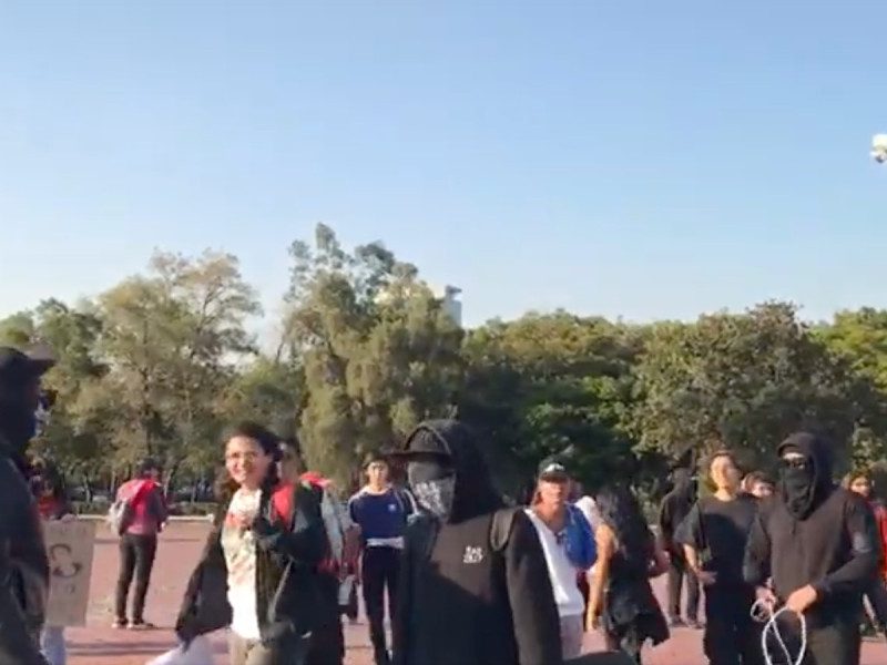 Piden liberar a estudiante detenido en disturbio de Facultad de Contaduría