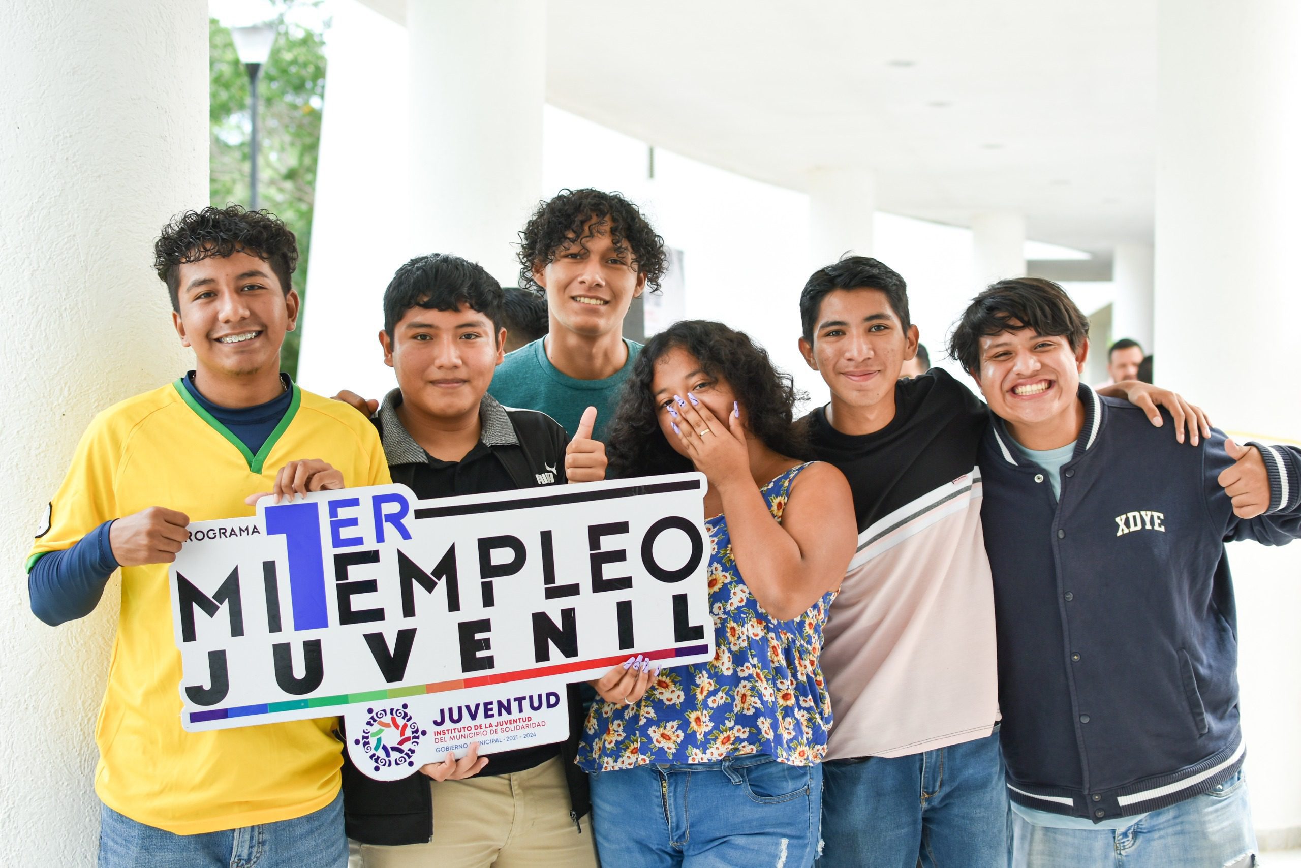Más de 700 vacantes a estudiantes con la Feria “Mi 1er Empleo Juvenil” en Solidaridad