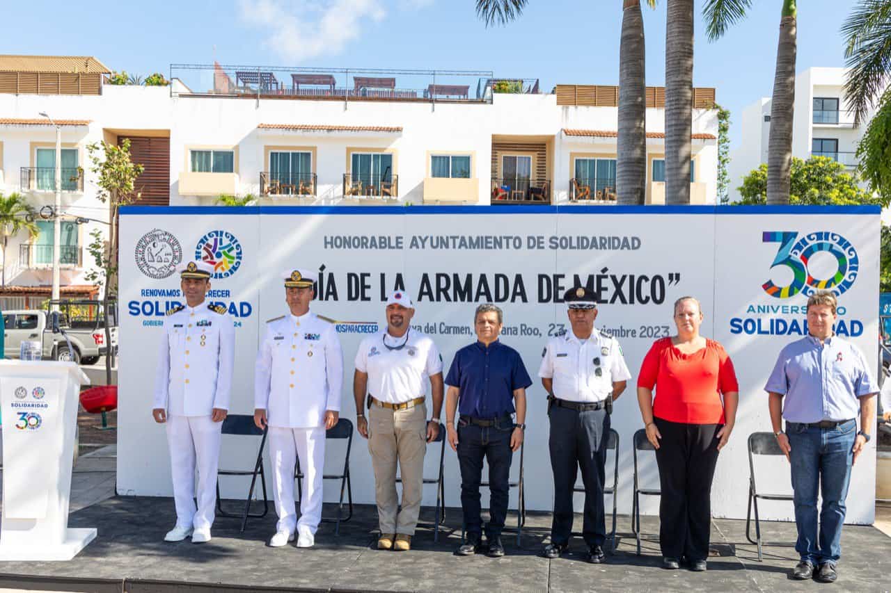 Celebran Día de la Armada de México