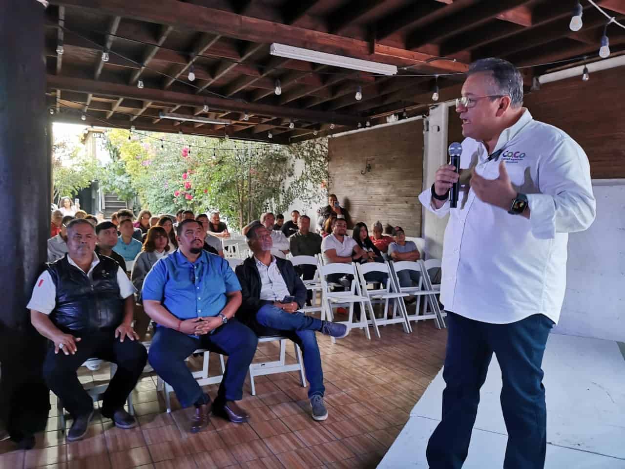 Alberto Capella muestra su liderazgo en Tijuana y trabaja ya con las comunidades del este y oeste de la ciudad