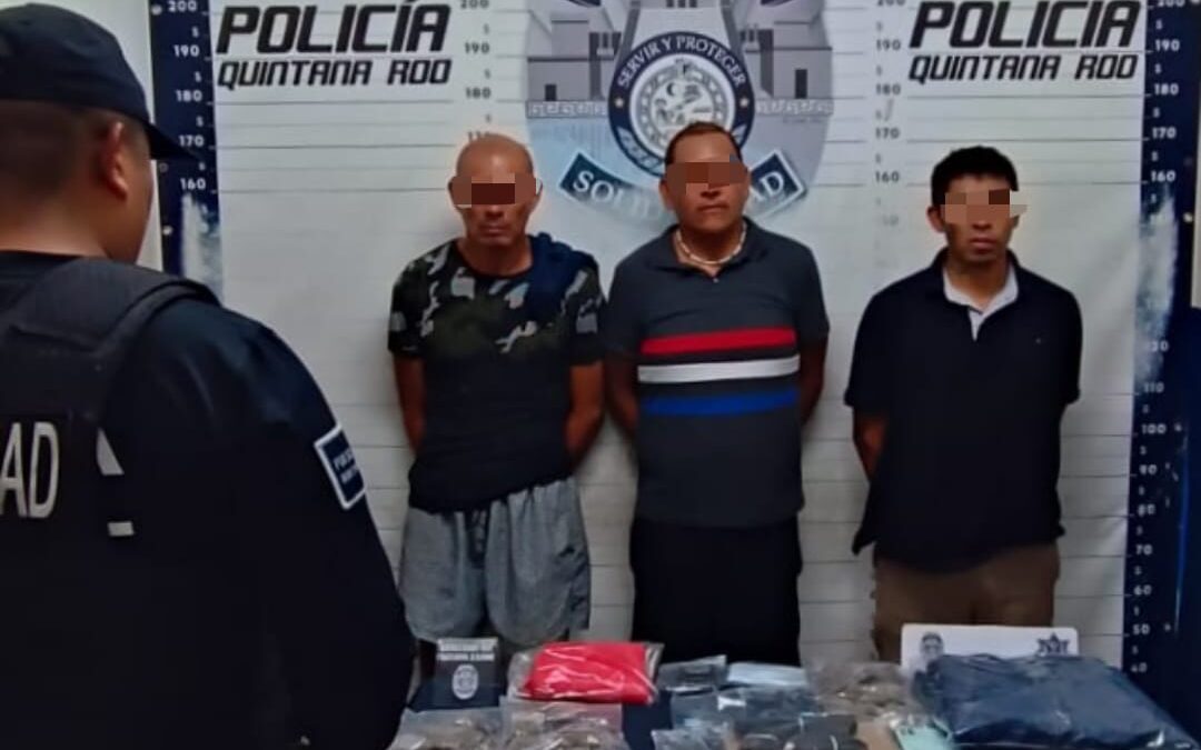 La Policía de Solidaridad detiene a tres sujetos con arma de fuego y droga en Puerto Aventuras