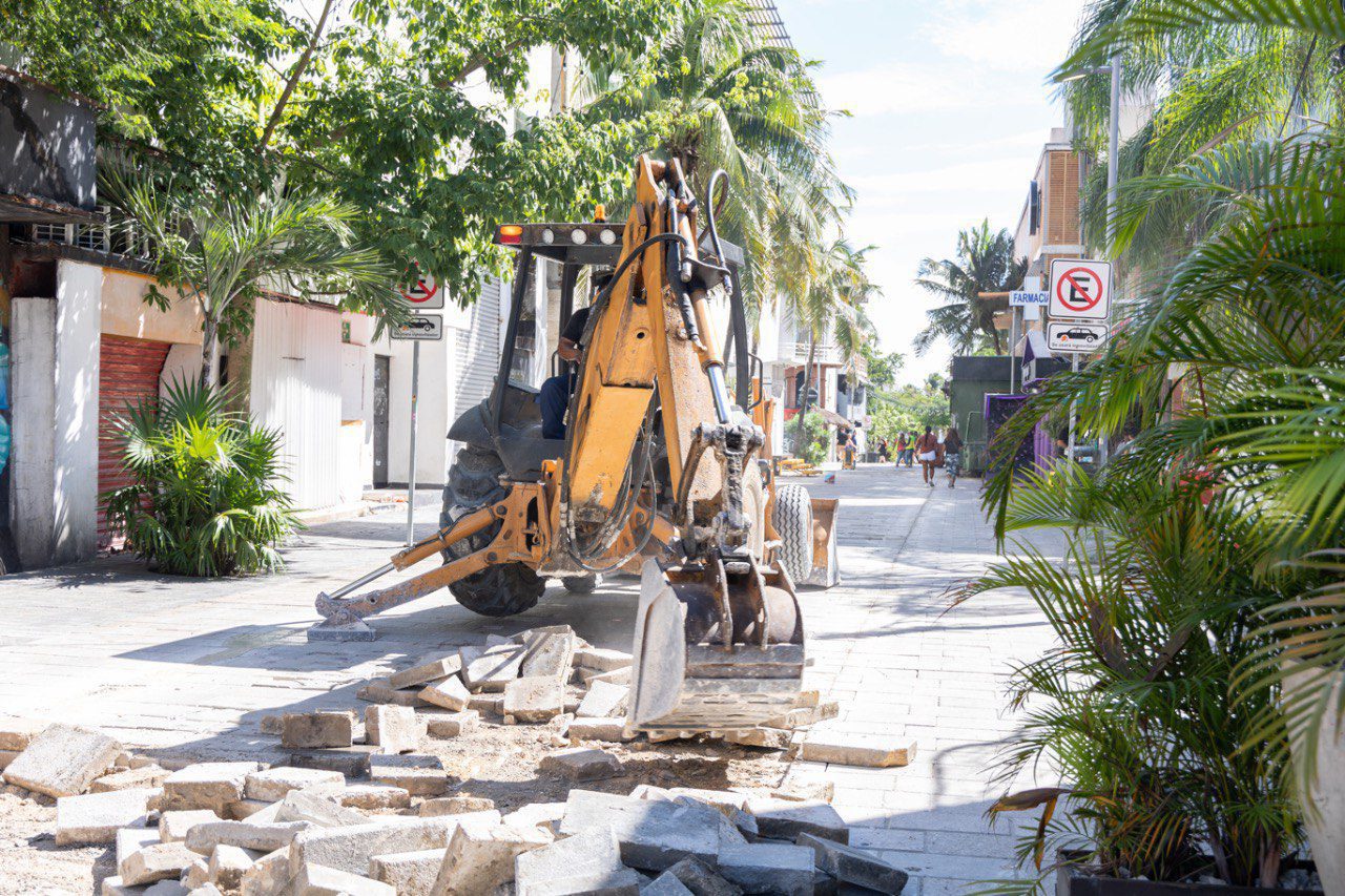 Inicia reparación de calles en la 5ta Avenida
