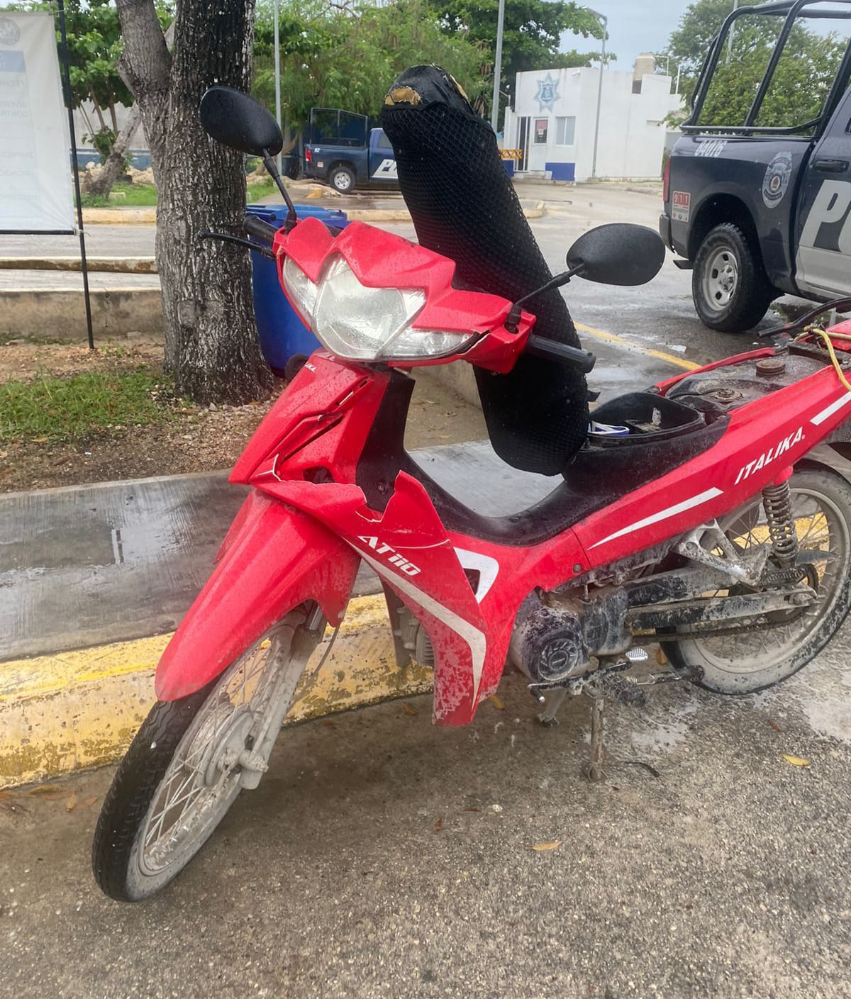 Policías de Solidaridad recuperan moto robada