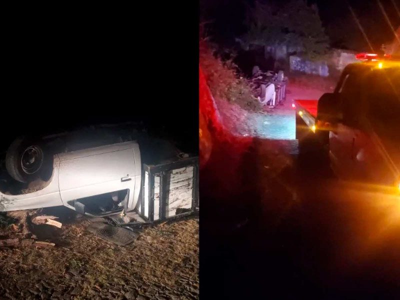 Por esquivar a burro, un hombre se vuelca con su vehículo en Tonalá