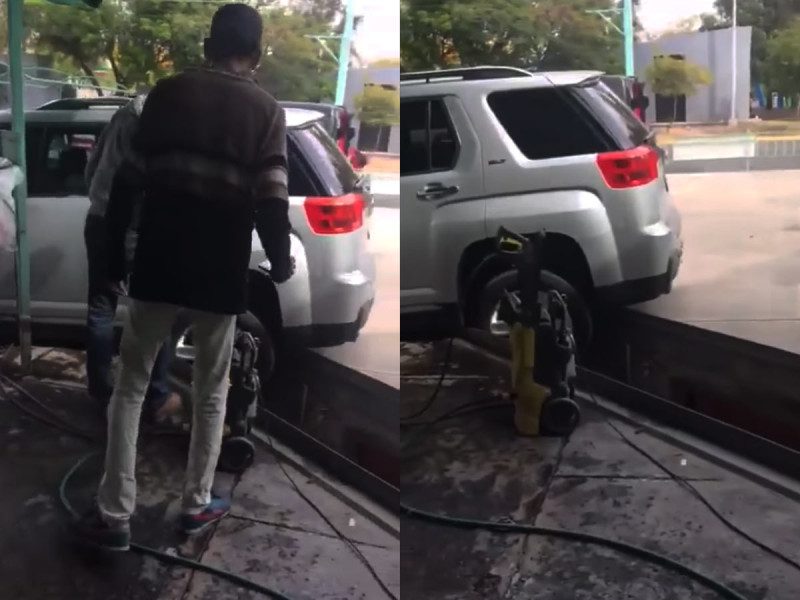 Conductor que cae a una fosa se viraliza por su  desesperación