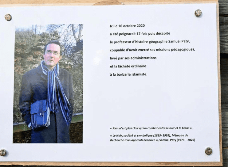 Juicio a adolescentes por decapitar a profesor