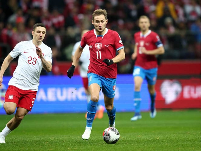 Tres jugadores son expulsados por irse de “parranda”