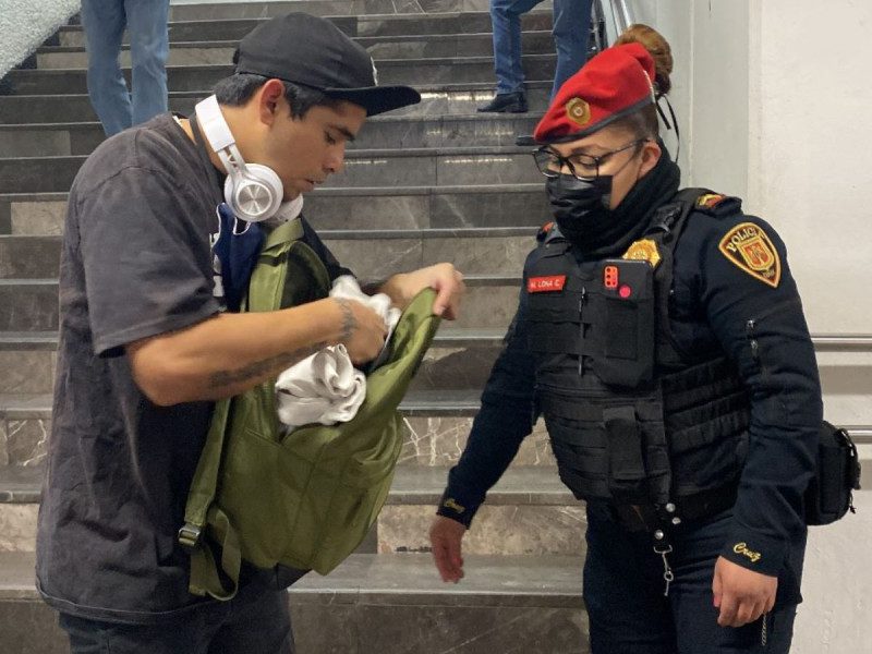 En diciembre habrá revisión de mochilas en el Metro de la CDMX